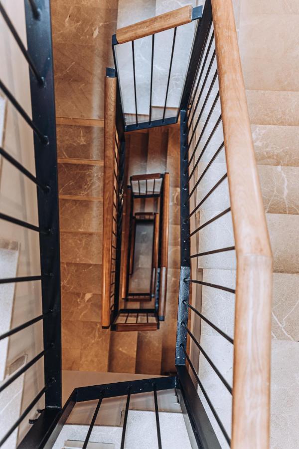 Ocho Suites & Kitchen Palma de Mallorca Bagian luar foto
