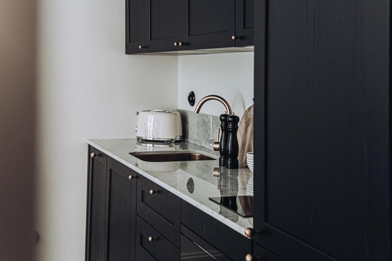 Ocho Suites & Kitchen Palma de Mallorca Bagian luar foto
