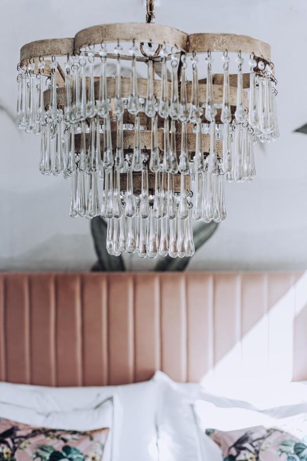 Ocho Suites & Kitchen Palma de Mallorca Bagian luar foto